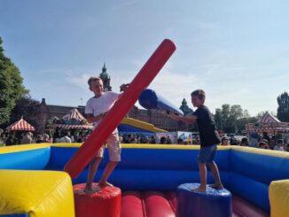 Fünf Tage Spiel und Kreatives Programm in den Reisinger Anlagen