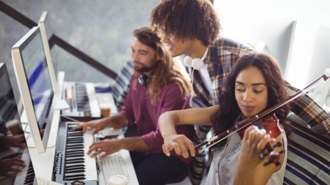 Jugendzentrum in Groß-Gerau wird zum Musikstudio: Ferienwoche für eigene Songs