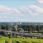 Mainbrücke Hochheim: A671 ab 12. Juli wieder mit zwei Fahrstreifen, spätere Einschränkungen bis Herbst