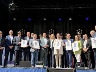 Rüsselsheim erhält KOMPASSbahnhof-Siegel als eine von sechs Pilotkommunen